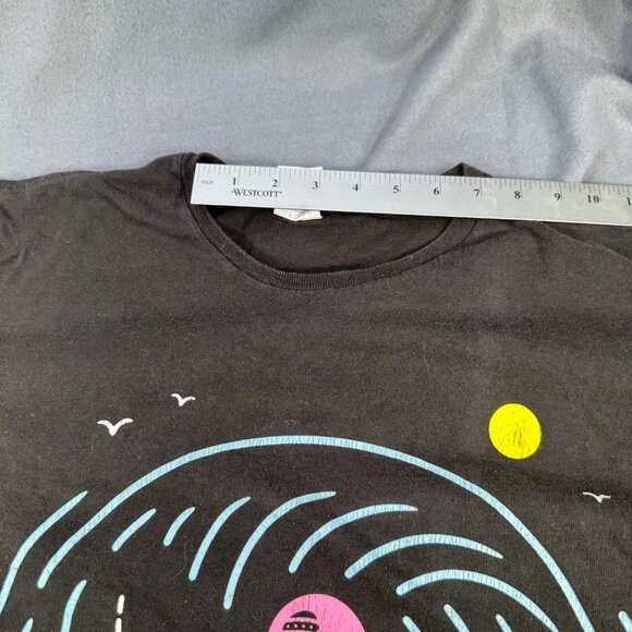 Vintage Delta Pro Weight Mens Size Large Tee Shirt Skeleton Surfer Graphic Black - Picture 8 of 13